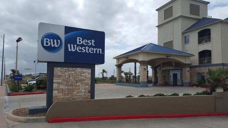 Days Inn & Suites By Wyndham Galveston West/Seawall Екстер'єр фото