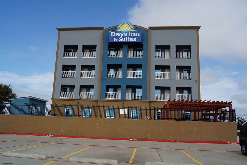 Days Inn & Suites By Wyndham Galveston West/Seawall Екстер'єр фото